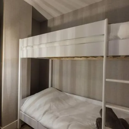Apartment Haya Sieview - 'zwarte Pad' *