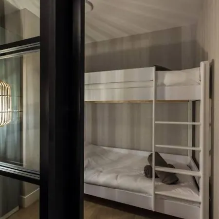 Apartment Haya Sieview - 'zwarte Pad'