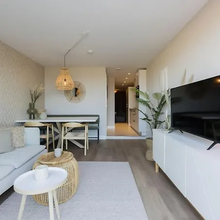 Haya Sieview - 'zwarte Pad' Apartment
